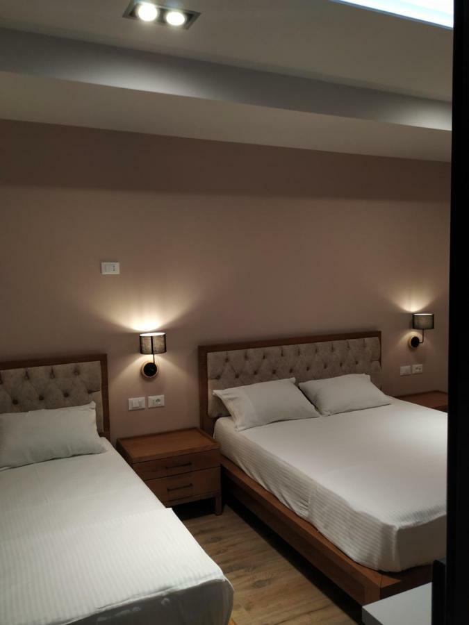 Hotel Pelikan Дивяка Екстериор снимка